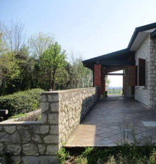 casa indipendente in vendita a Sarmede