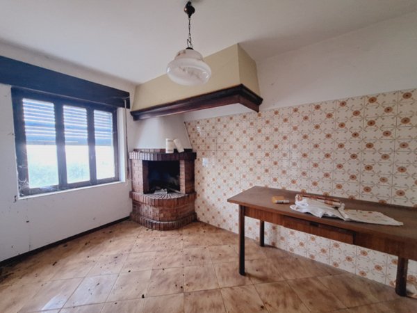 casa indipendente in vendita a Sarmede in zona Montaner