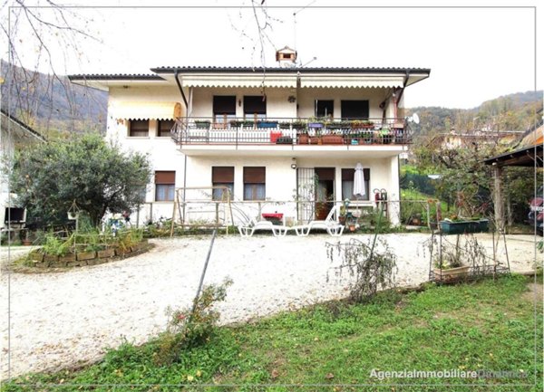 casa indipendente in vendita a Segusino