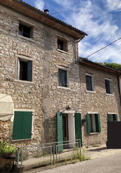 casa indipendente in vendita a Segusino