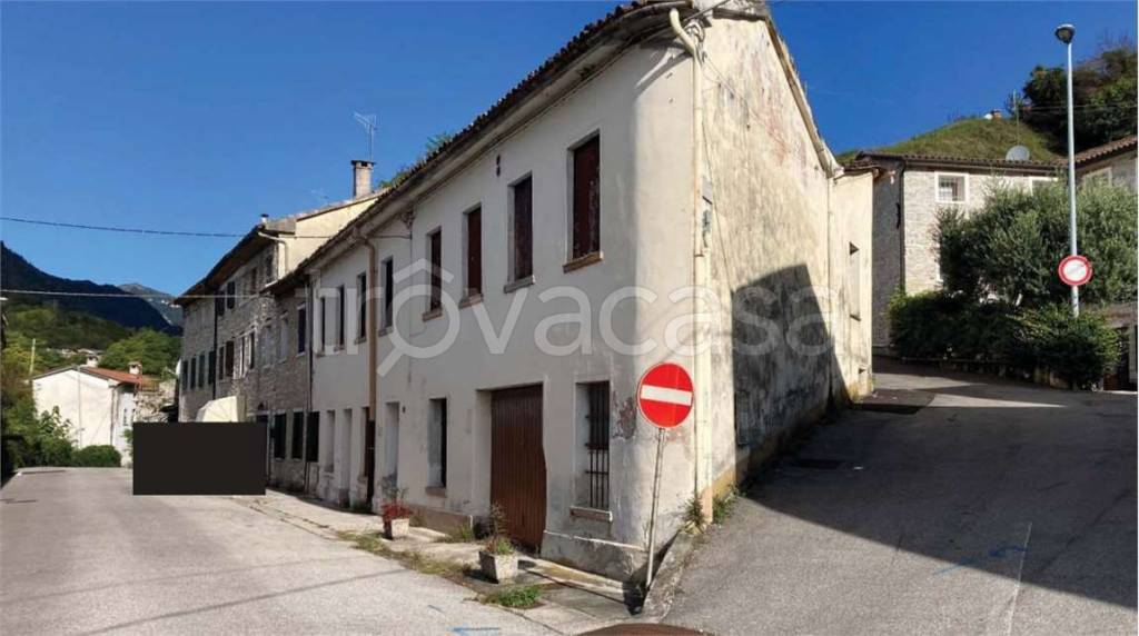 casa indipendente in vendita a Segusino