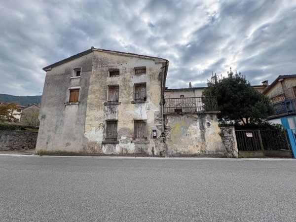 casa indipendente in vendita a Segusino in zona Canton