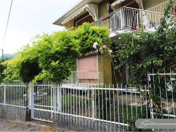 casa indipendente in vendita a Segusino