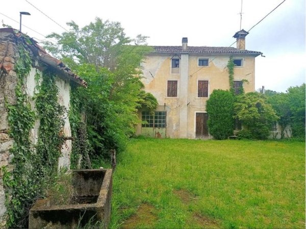 casa indipendente in vendita a Sernaglia della Battaglia in zona Falzè di Piave