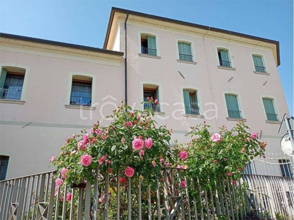 appartamento in vendita a Sernaglia della Battaglia in zona Falzè di Piave