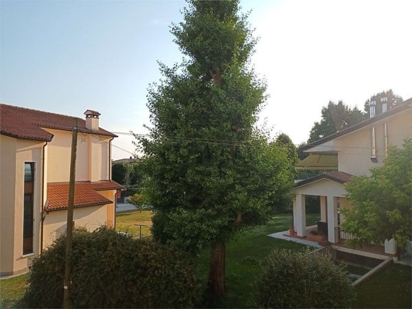 appartamento in vendita a Sernaglia della Battaglia in zona Falzè di Piave