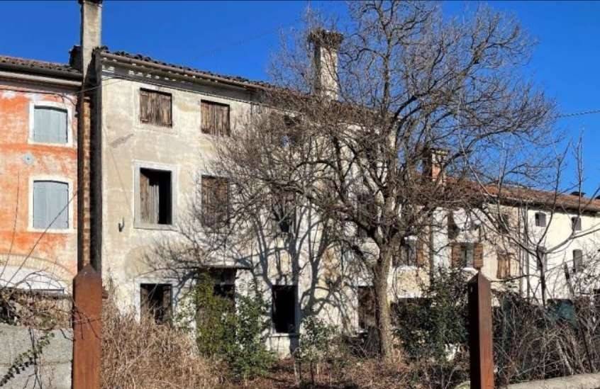 appartamento in vendita a Sernaglia della Battaglia in zona Fontigo