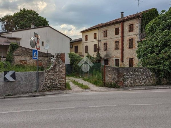 casa indipendente in vendita a Sernaglia della Battaglia
