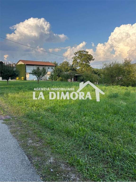 terreno edificabile in vendita a Sernaglia della Battaglia