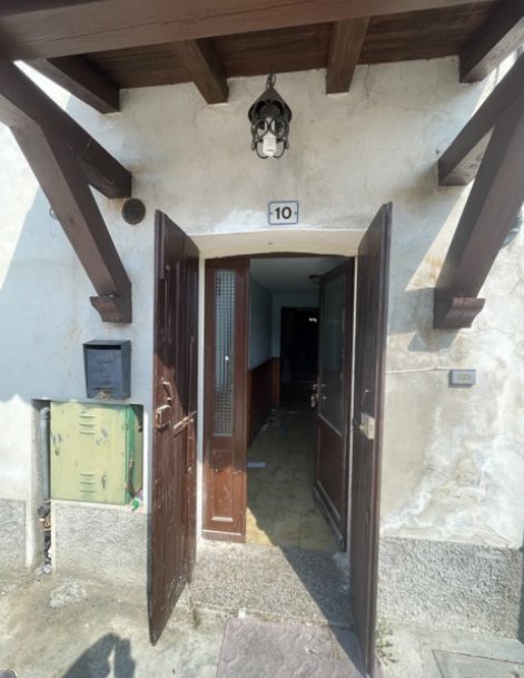 casa semindipendente in vendita a Sernaglia della Battaglia in zona Fontigo