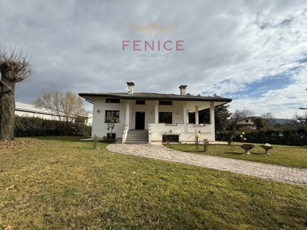 casa indipendente in vendita a Sernaglia della Battaglia