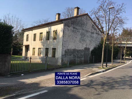 casa indipendente in vendita a Silea in zona Lanzago