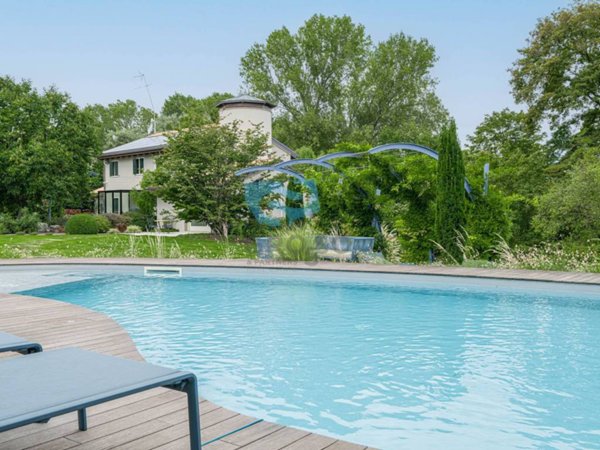 casa indipendente in vendita a Silea in zona Lanzago