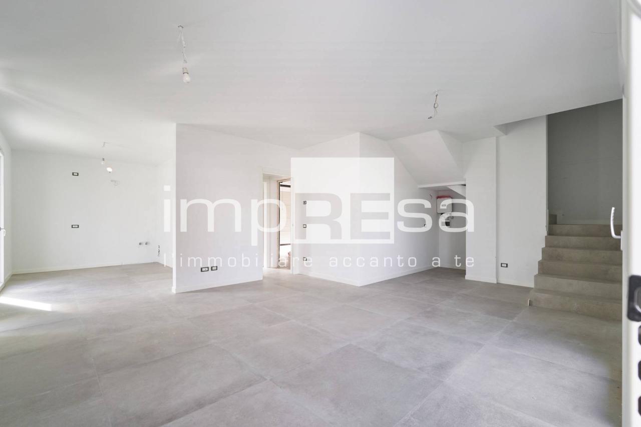 casa indipendente in vendita a Silea in zona Lanzago