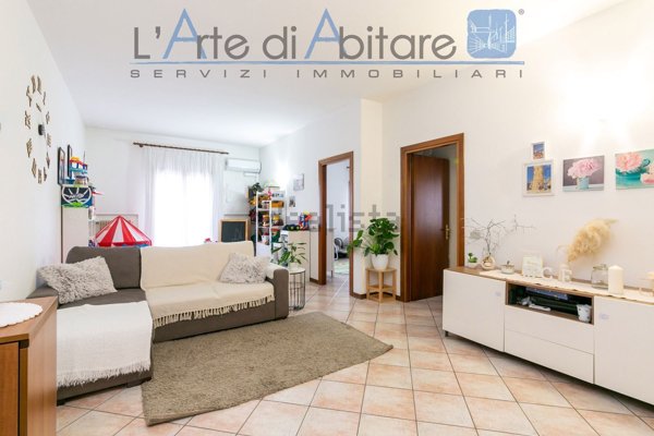 appartamento in vendita a Silea in zona Lanzago