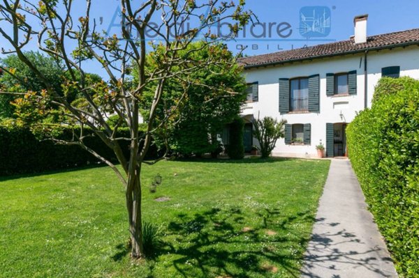 casa indipendente in vendita a Silea