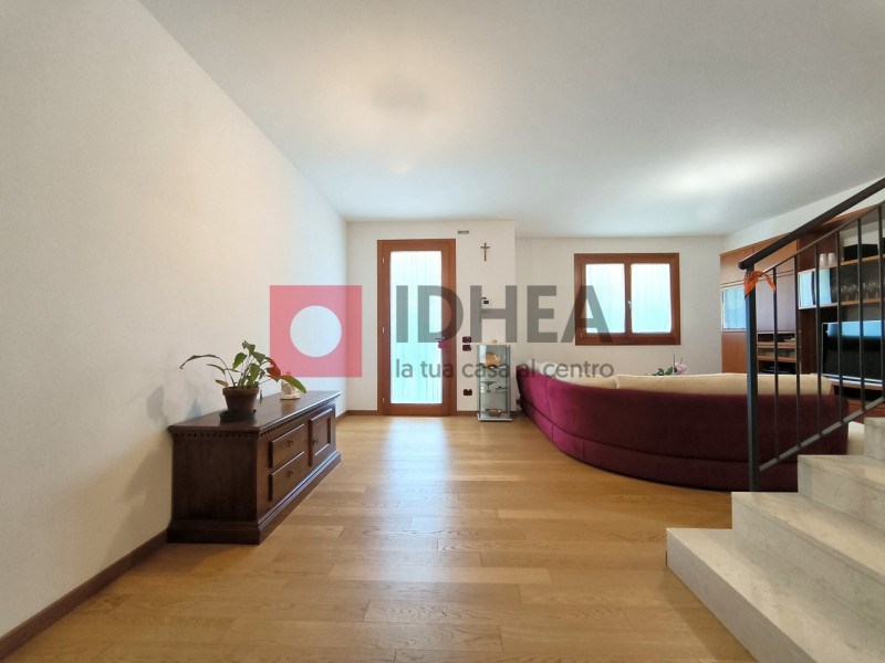 casa indipendente in vendita a Silea