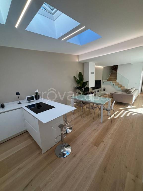 casa indipendente in vendita a Silea