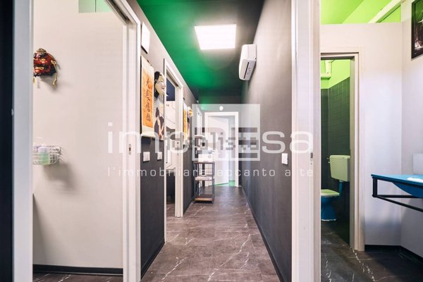 negozio in vendita a Silea