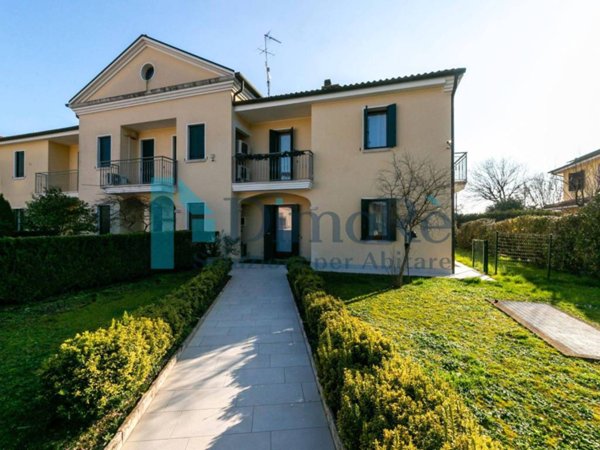 casa indipendente in vendita a Silea in zona Cendon