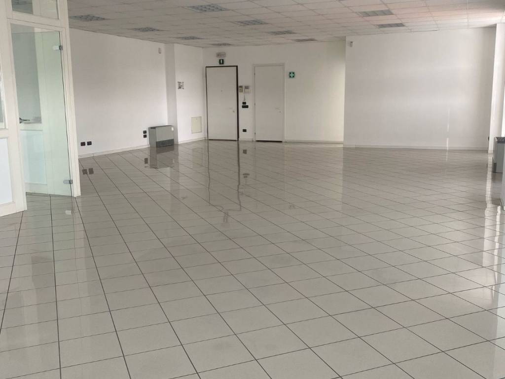 ufficio in vendita a Silea