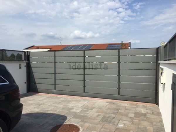 casa indipendente in vendita a Silea in zona Sant'Elena