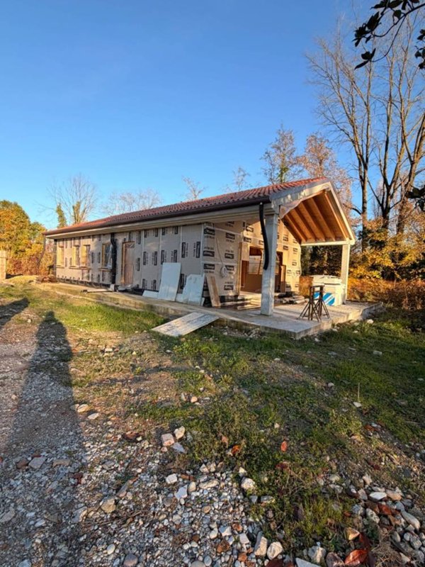 casa indipendente in vendita a Silea in zona Cendon