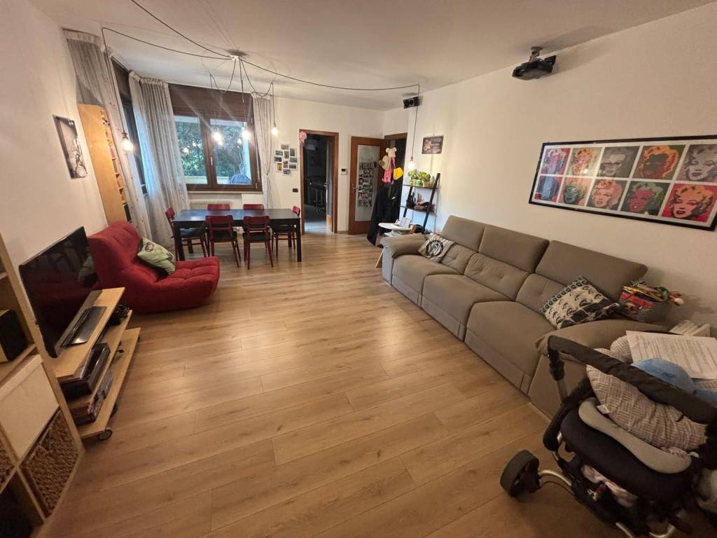 appartamento in vendita a Silea in zona Lanzago