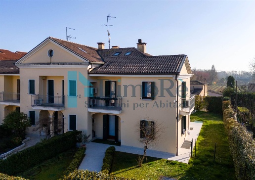 casa indipendente in vendita a Silea