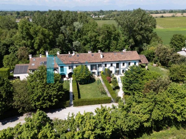 casa indipendente in vendita a Silea