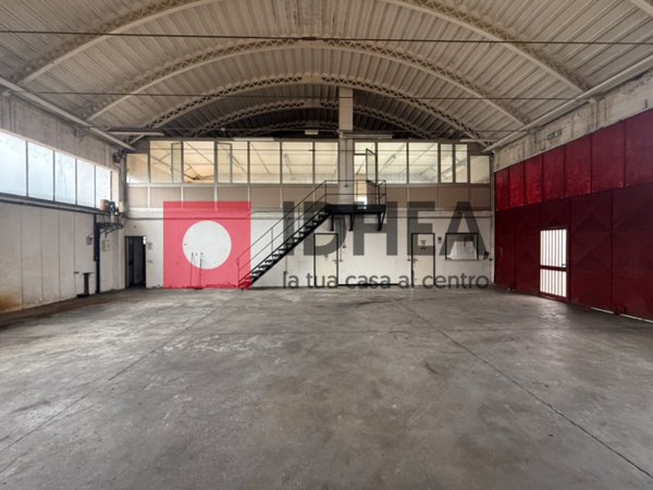 capannone in vendita a Silea