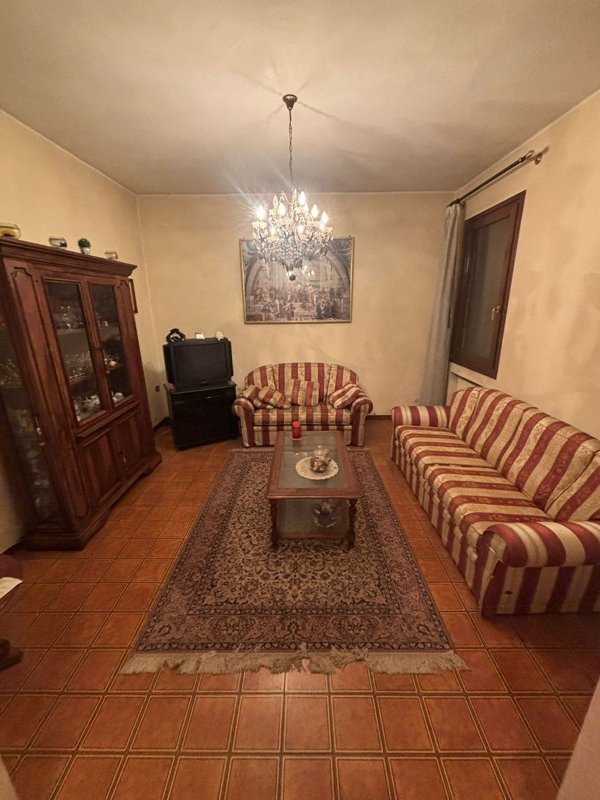 casa indipendente in vendita a Silea in zona Lanzago