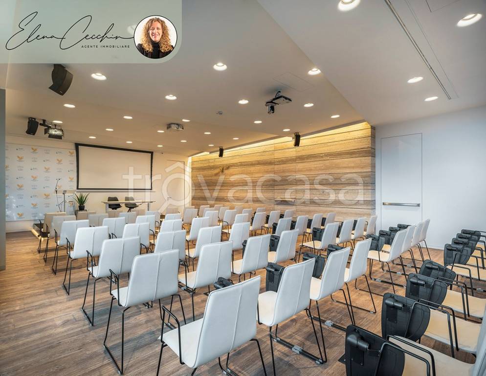 ufficio in vendita a Silea in zona Lanzago