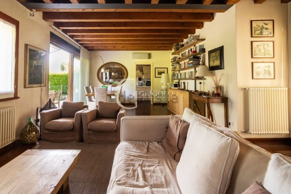 casa indipendente in vendita a Silea