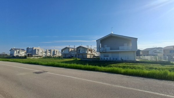 casa indipendente in vendita a Silea