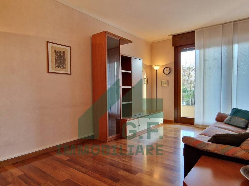 appartamento in vendita a Silea in zona Lanzago