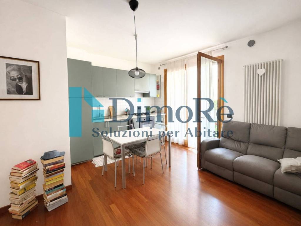 appartamento in vendita a Silea in zona Lanzago