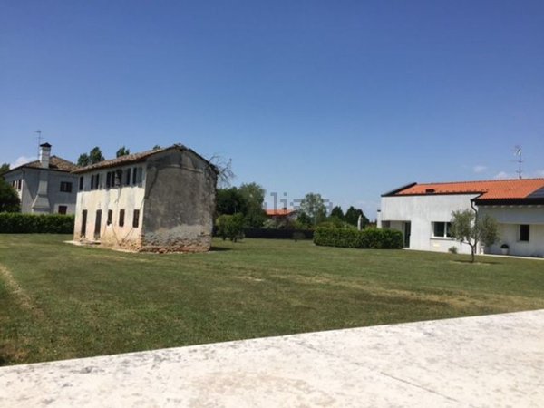 casale in vendita a Silea in zona Sant'Elena