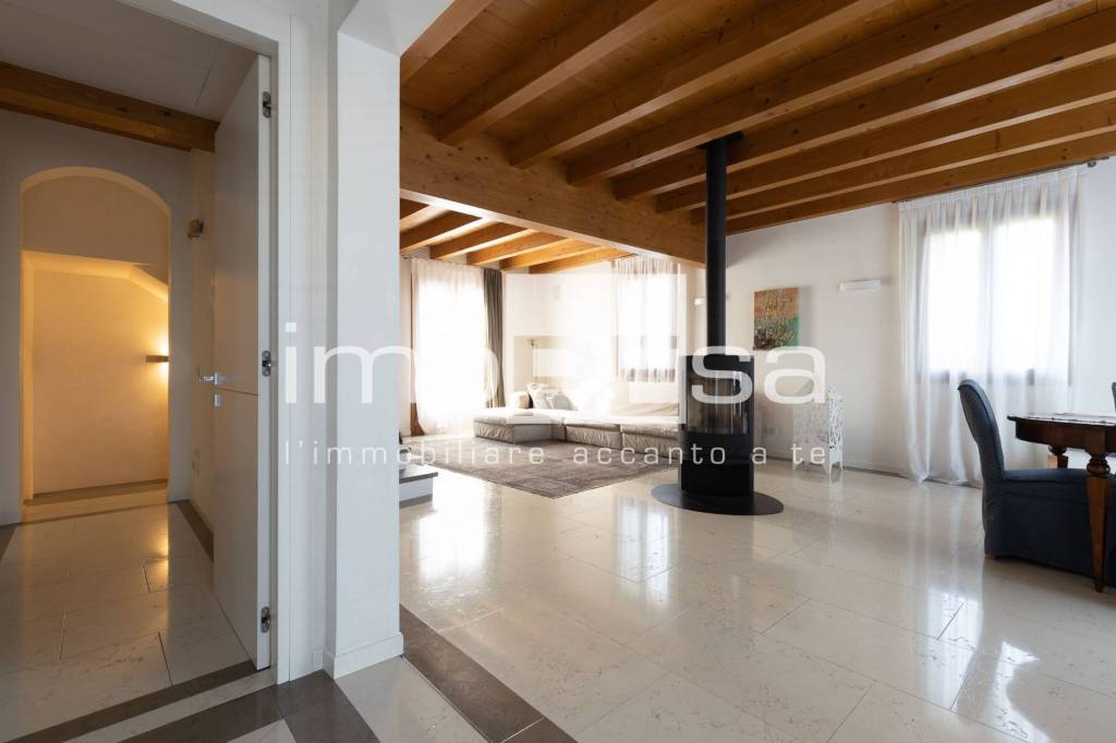 casa indipendente in vendita a Silea in zona Lanzago