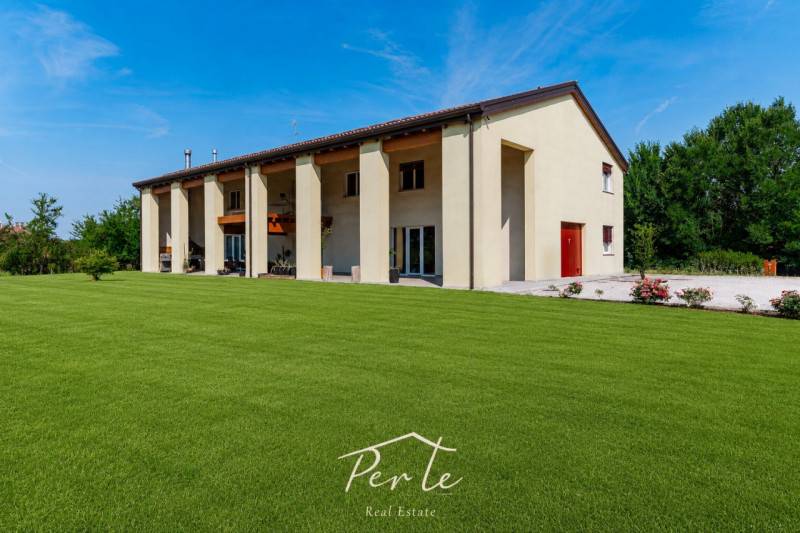 casa indipendente in vendita a Silea