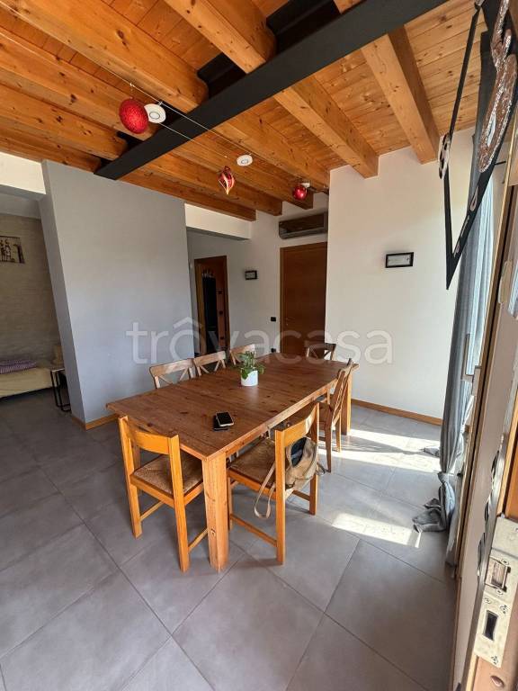 casa indipendente in vendita a Silea in zona Lanzago