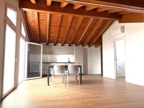 appartamento in vendita a Silea in zona Lanzago
