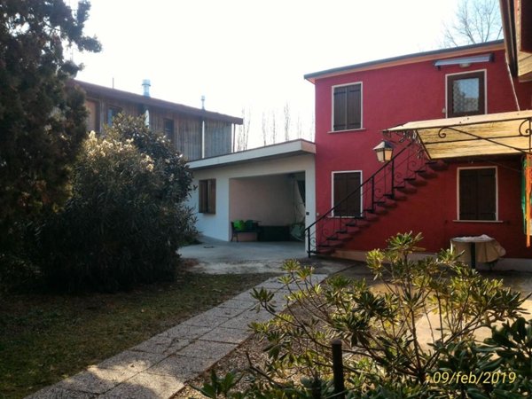 casa indipendente in vendita a Spresiano in zona Visnadello