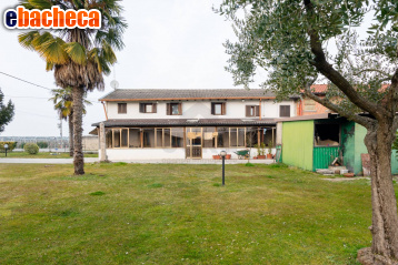 casa indipendente in vendita a Spresiano in zona Lovadina
