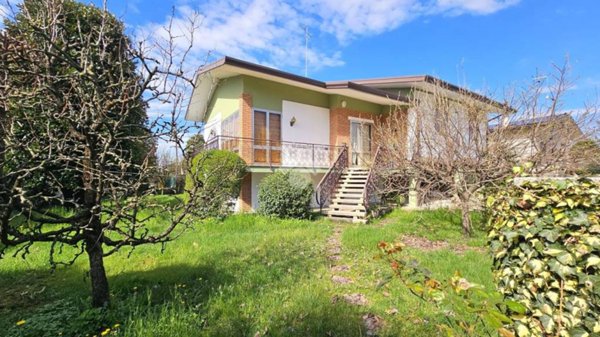 casa indipendente in vendita a Spresiano