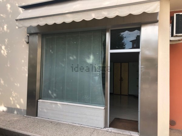 locale commerciale in vendita a Spresiano