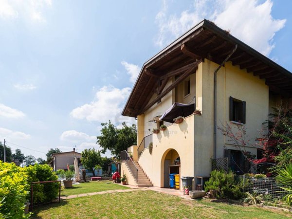 casa indipendente in vendita a Spresiano in zona Visnadello