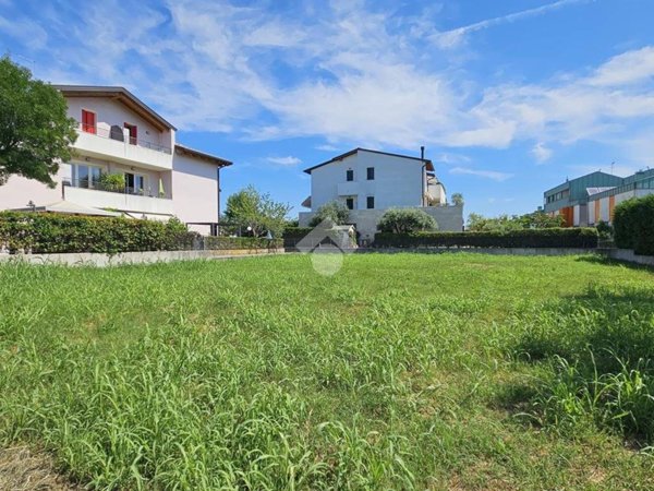 terreno edificabile in vendita a Spresiano