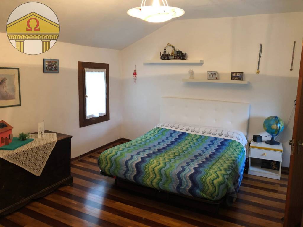 casa indipendente in vendita a Spresiano in zona Lovadina