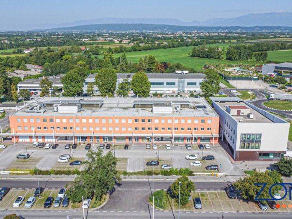 ufficio in vendita a Spresiano